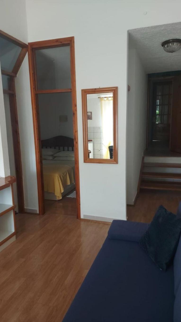 Apartment Brane Bol Eksteriør billede