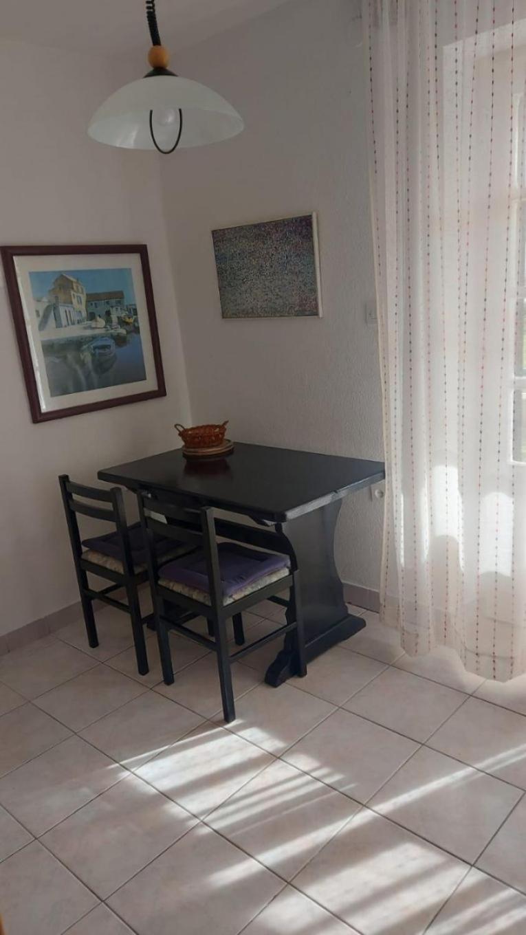Apartment Brane Bol Eksteriør billede
