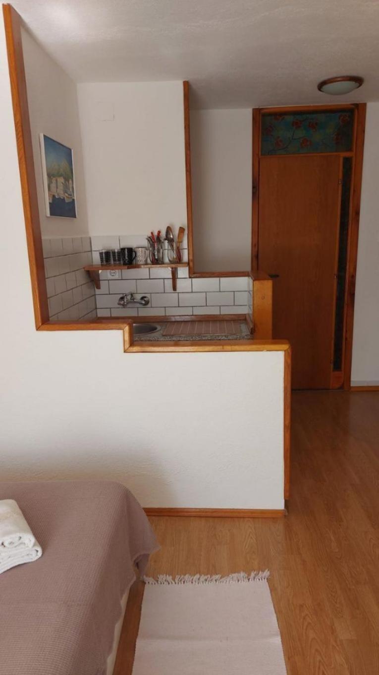 Apartment Brane Bol Eksteriør billede