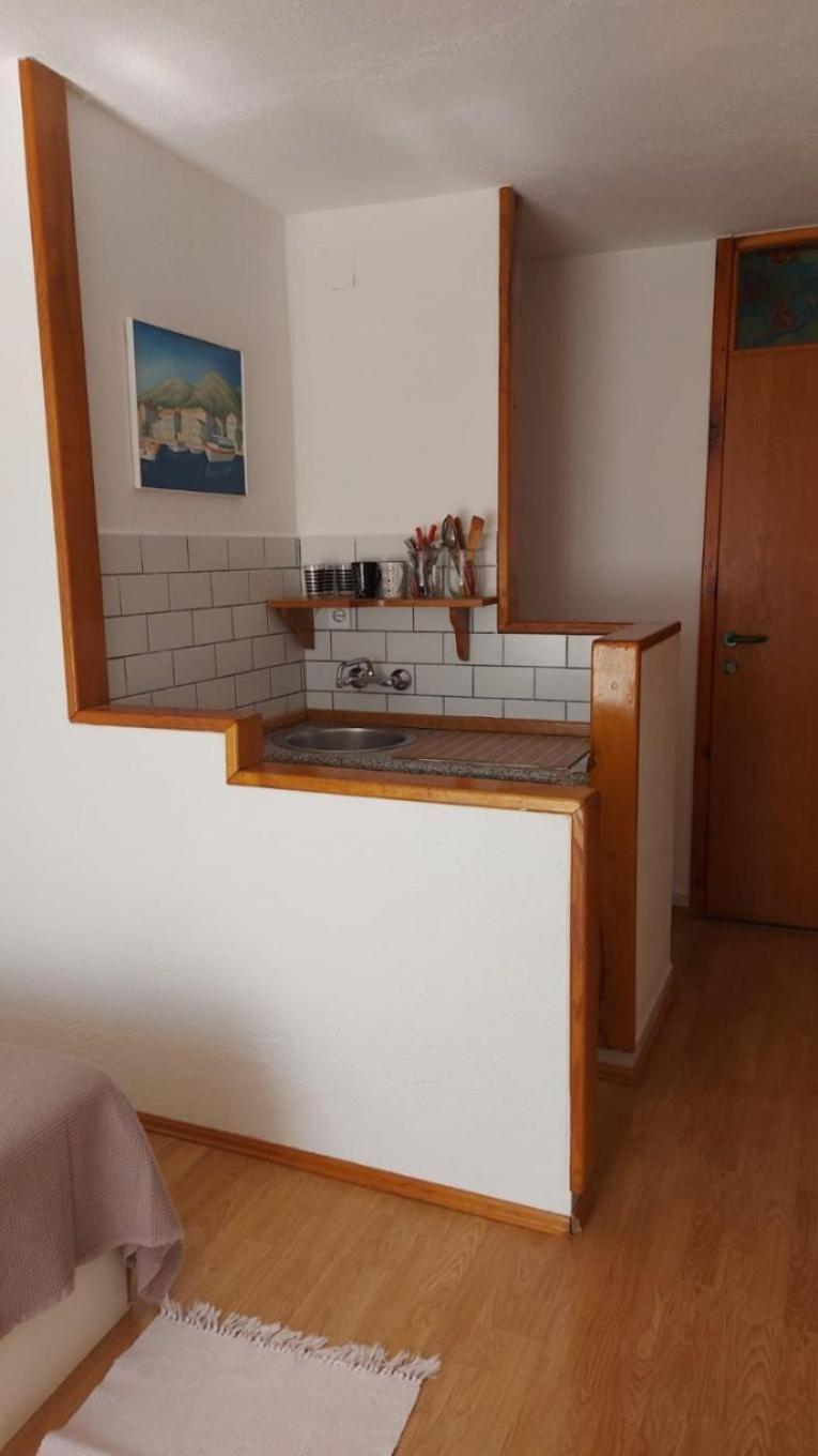 Apartment Brane Bol Eksteriør billede